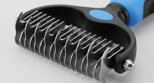 Velto Deshedding Undercoat Rake