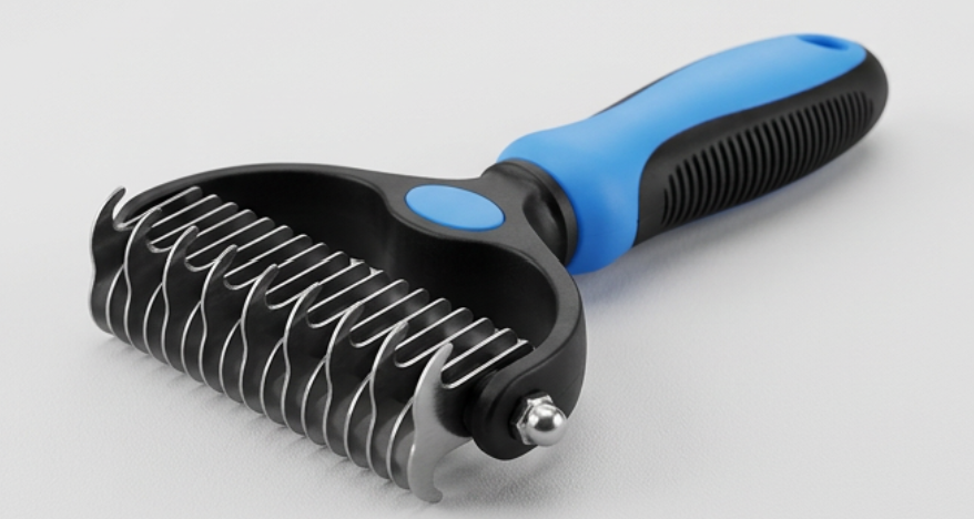 Velto Deshedding Undercoat Rake